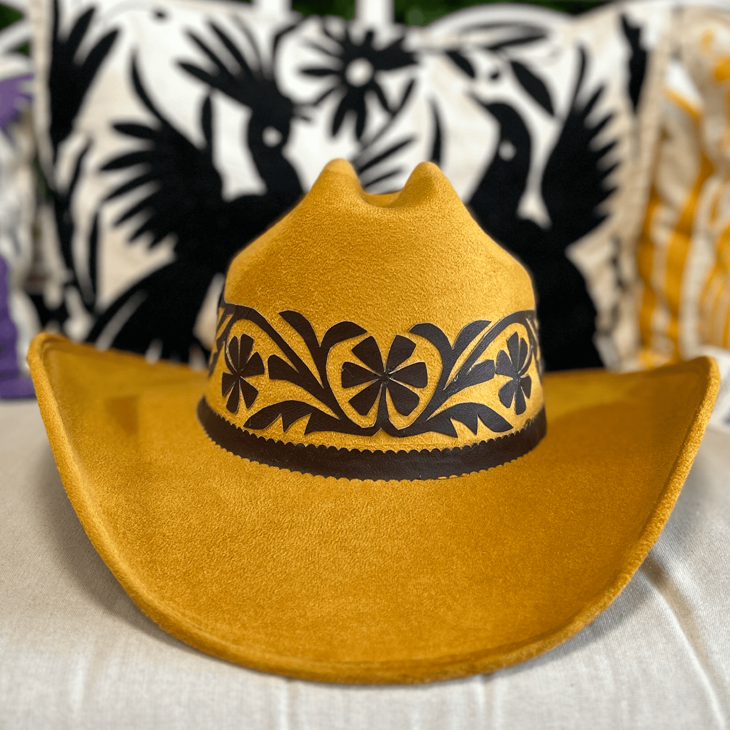 Tamaulipeca Western Suede Hat - Americana Style Leather Detail Tamaulipeca Western Suede Hat - Americana Style Leather Detail