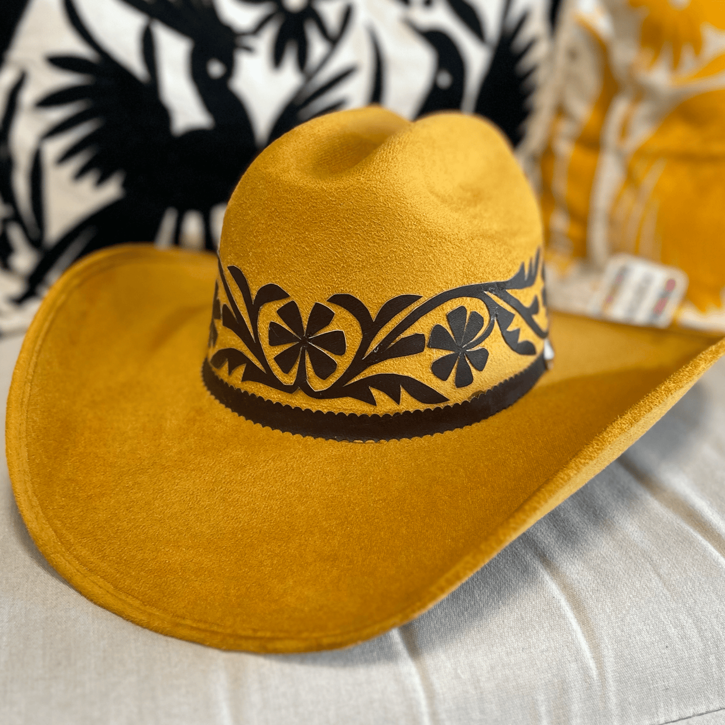 Tamaulipeca Western Suede Hat - Americana Style Leather Detail Tamaulipeca Western Suede Hat - Americana Style Leather Detail