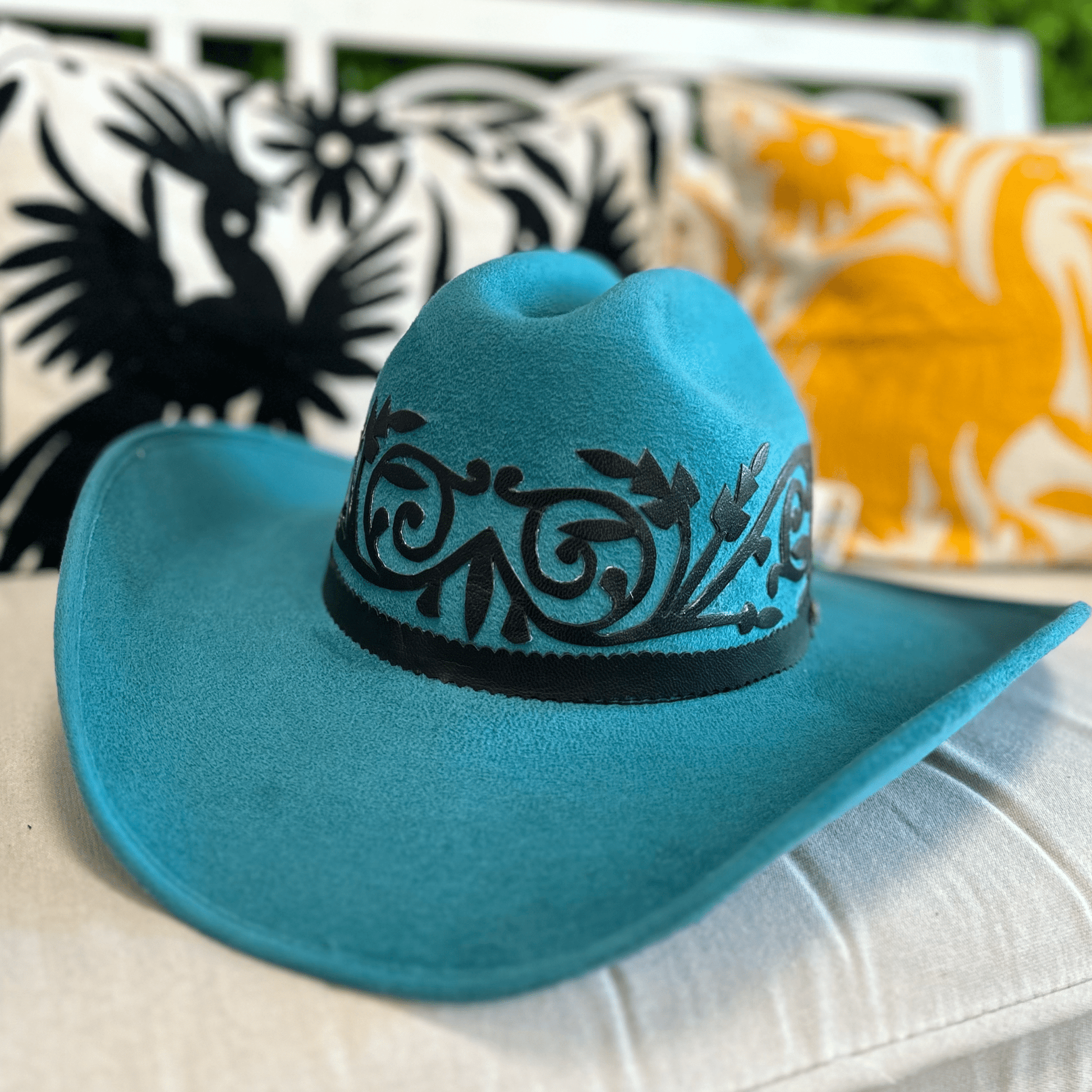 Tamaulipeca Western Suede Hat - Americana Style Leather Detail Tamaulipeca Western Suede Hat - Americana Style Leather Detail