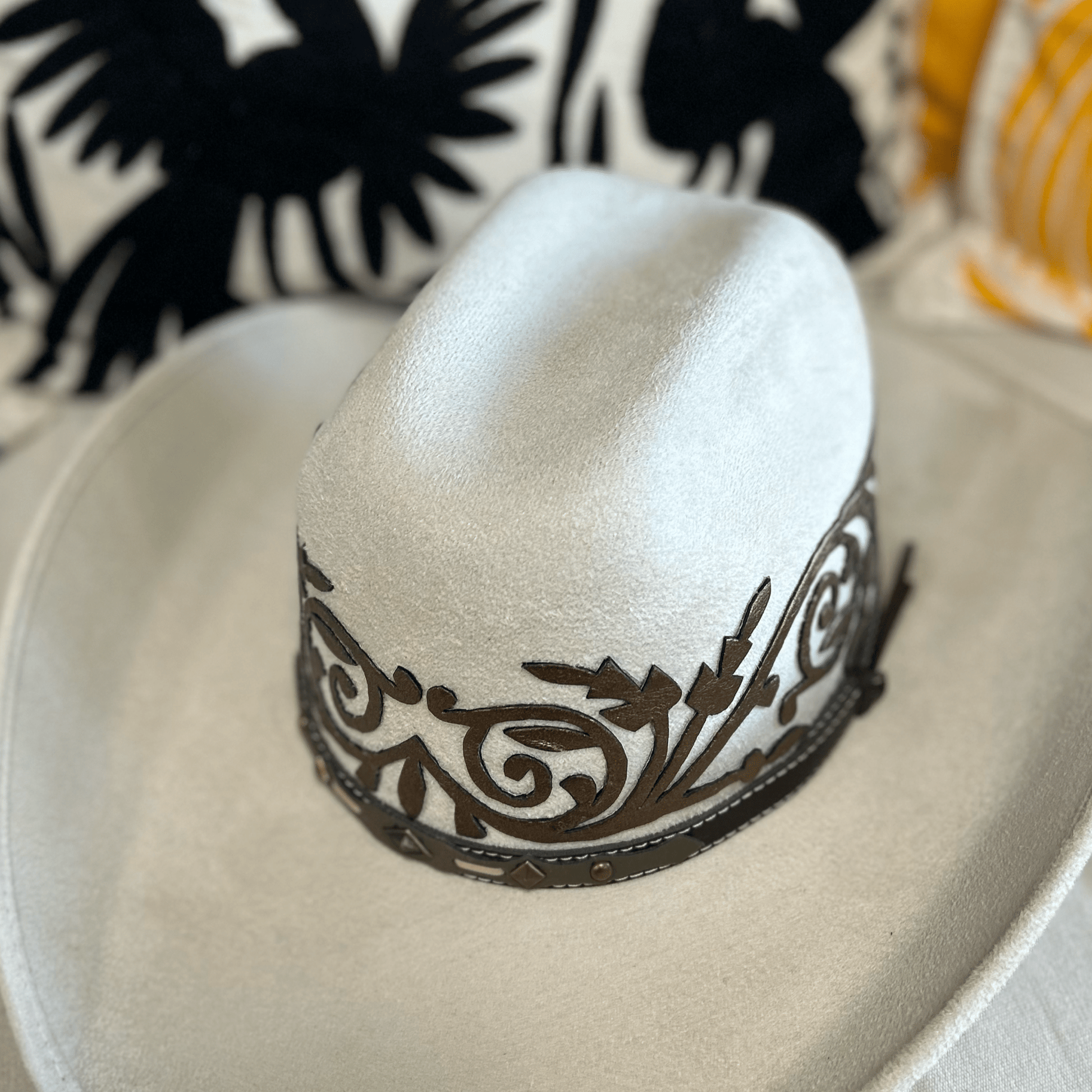 Tamaulipeca Western Suede Hat - Bolona Style Leather Detail Tamaulipeca Western Suede Hat - Bolona Style Leather Detail