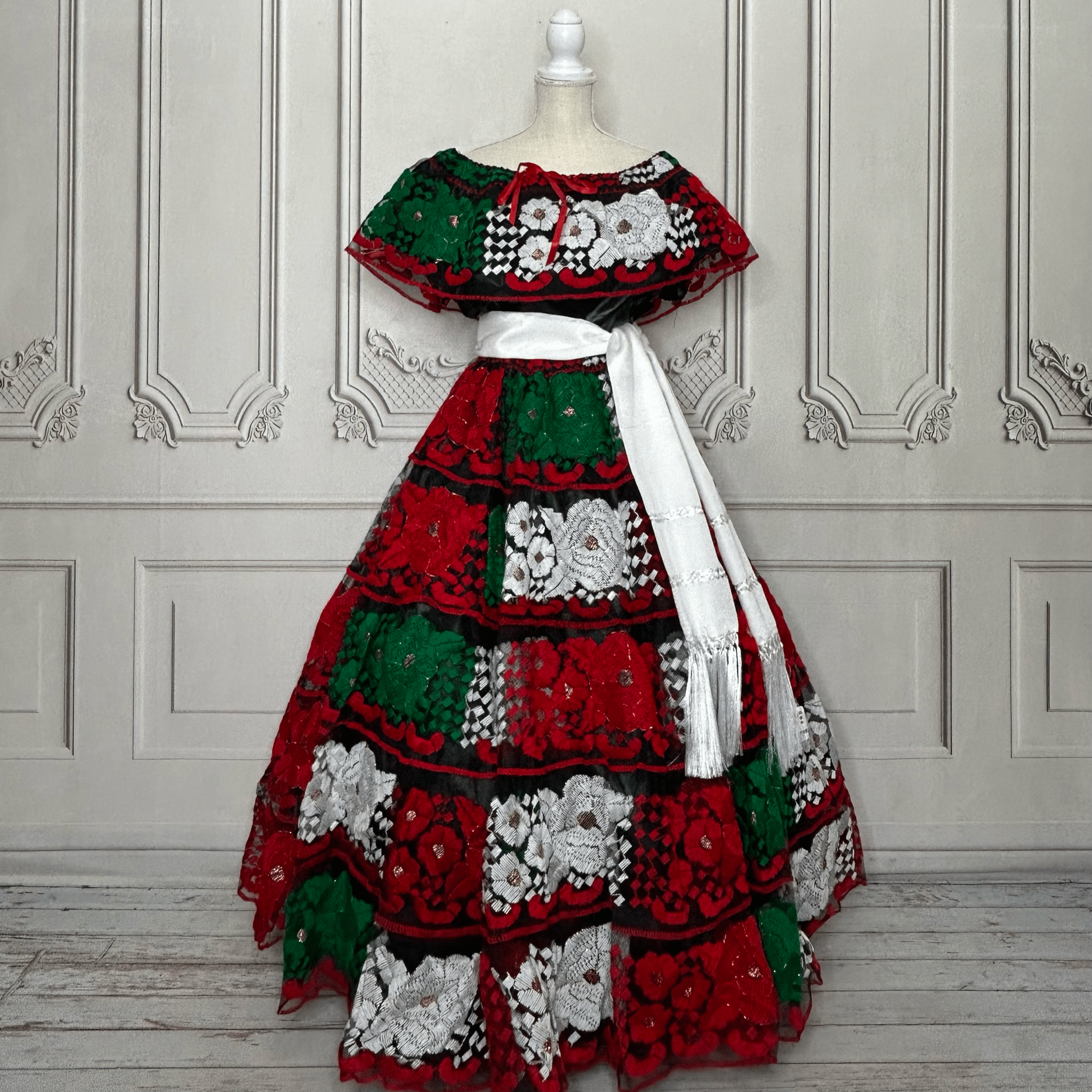 Traditional Chiapas de Corzo Dress - Adult - Tri-Color Traditional Chiapas de Corzo Dress - Adult - Tri-Color