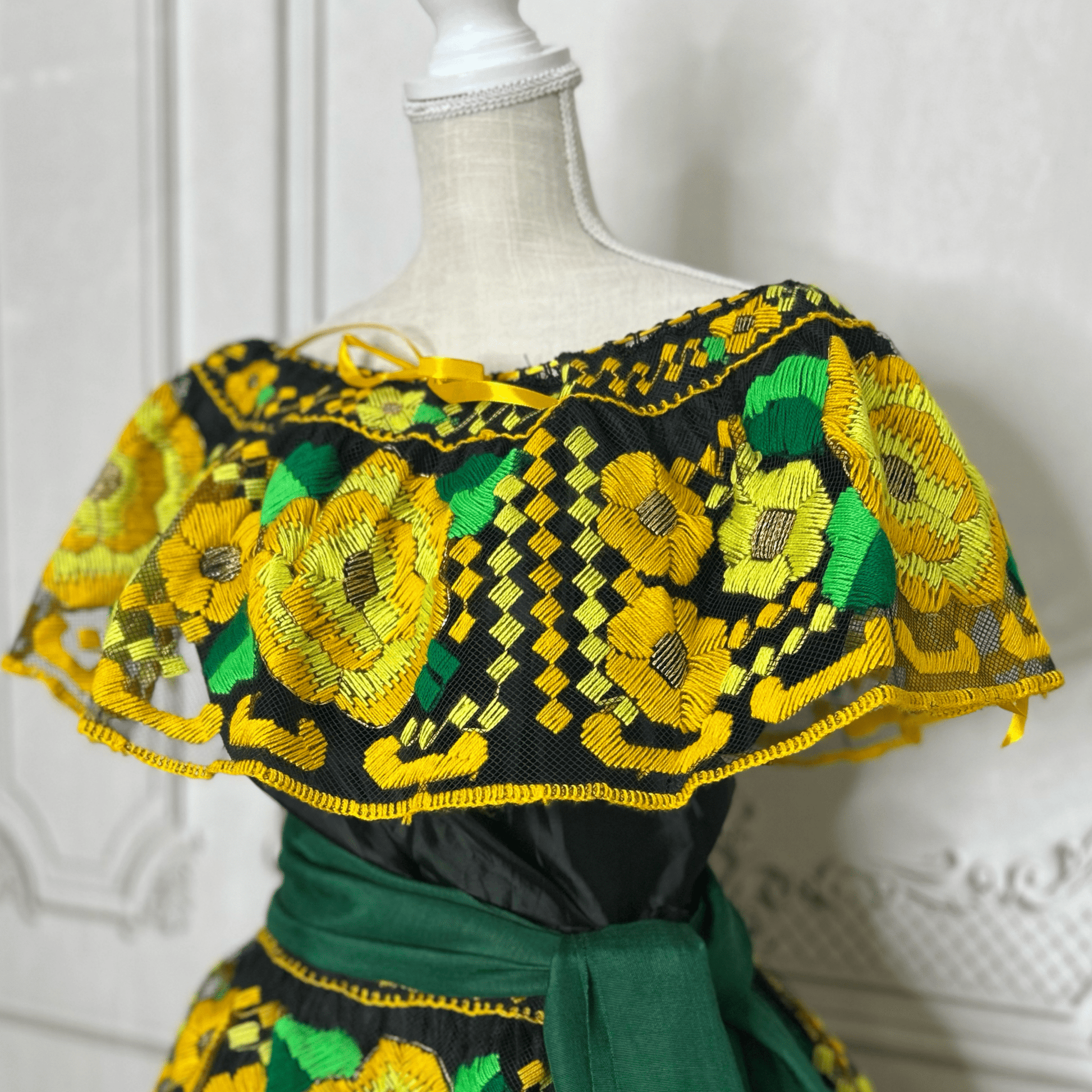 Traditional Chiapas de Corzo Dress - Adult - Yellow Traditional Chiapas de Corzo Dress - Adult - Yellow