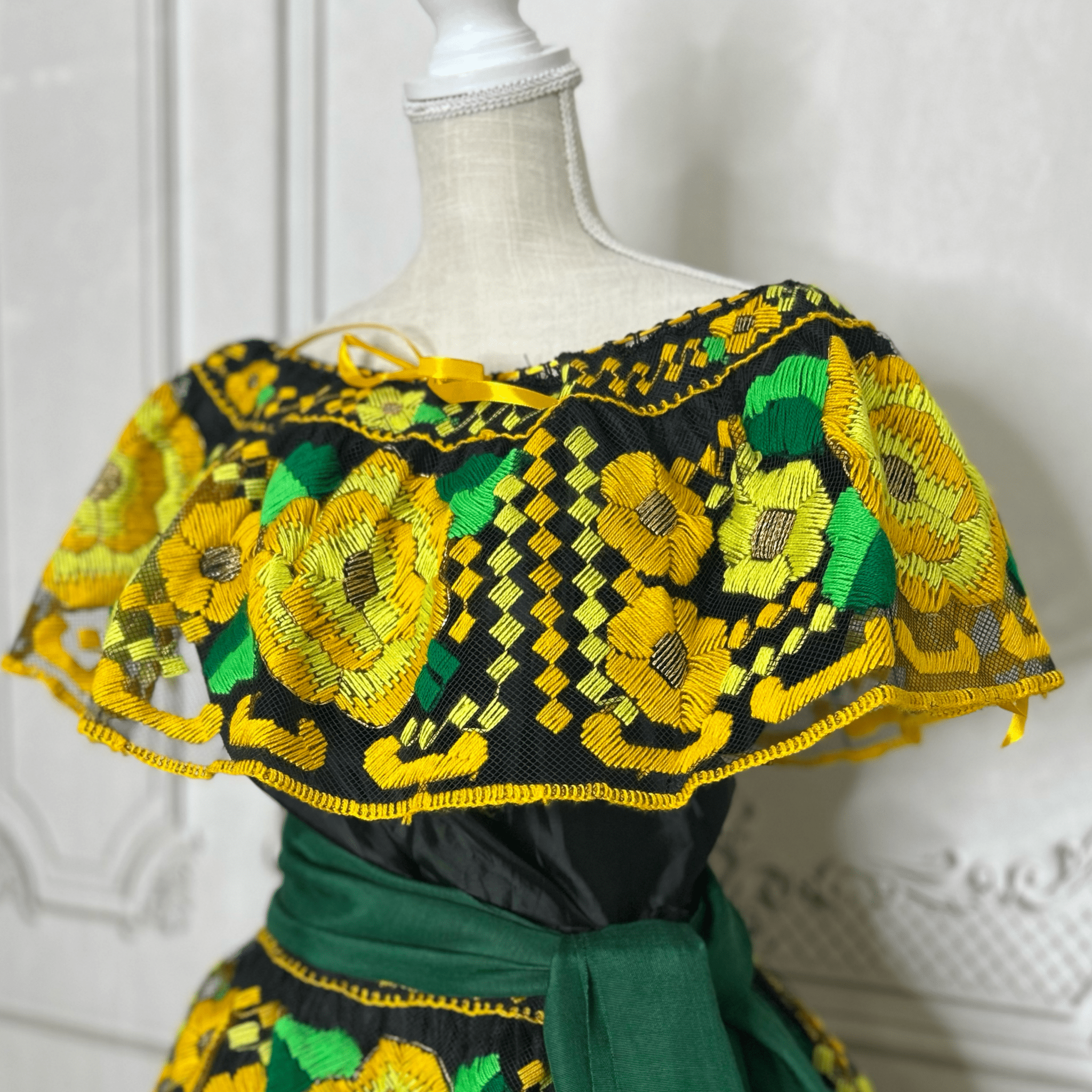 Traditional Chiapas de Corzo Dress - Adult - Yellow Traditional Chiapas de Corzo Dress - Adult - Yellow