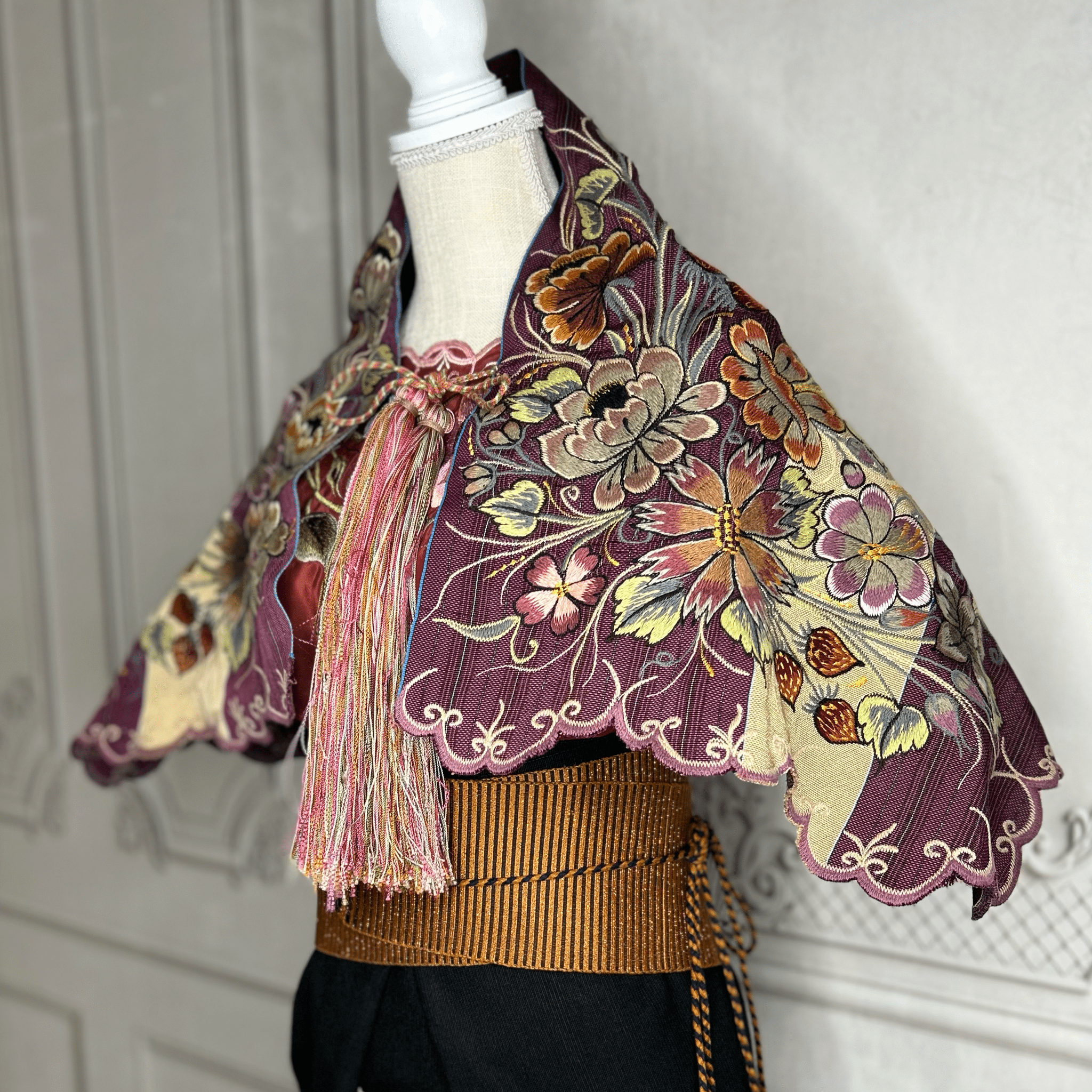 Traditional Zinacantan Chiapas Outfit - Women