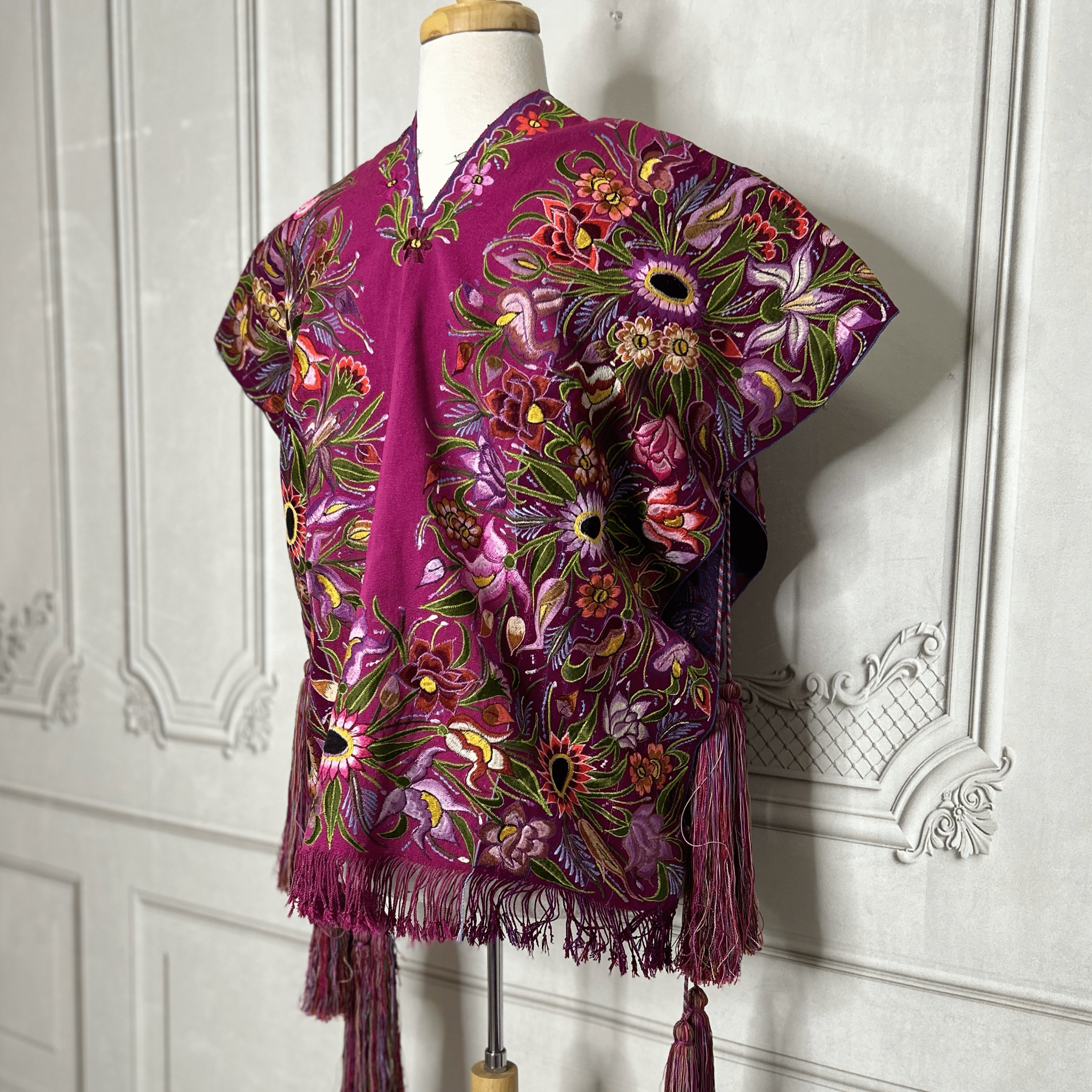 Traditional Zinacantan Chiapas Sarape - Men Traditional Zinacantan Chiapas Sarape - Men