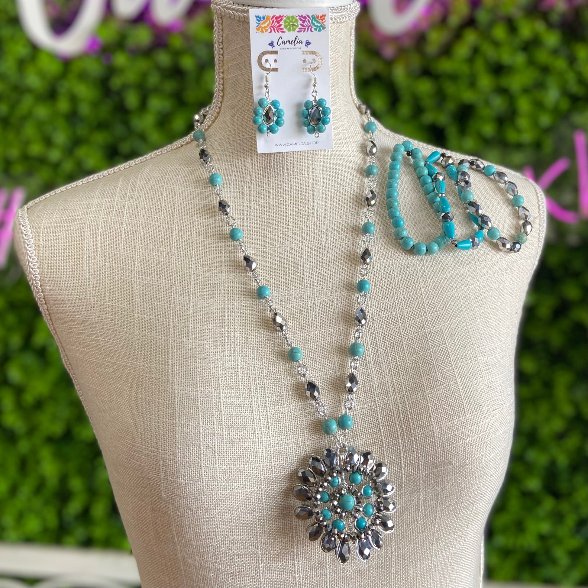 Turquoise Necklace Set Turquoise Necklace Set