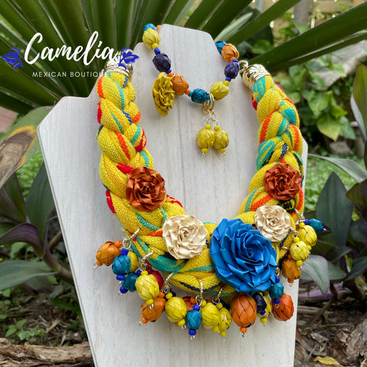 Mexican Palm Necklace Set Floral