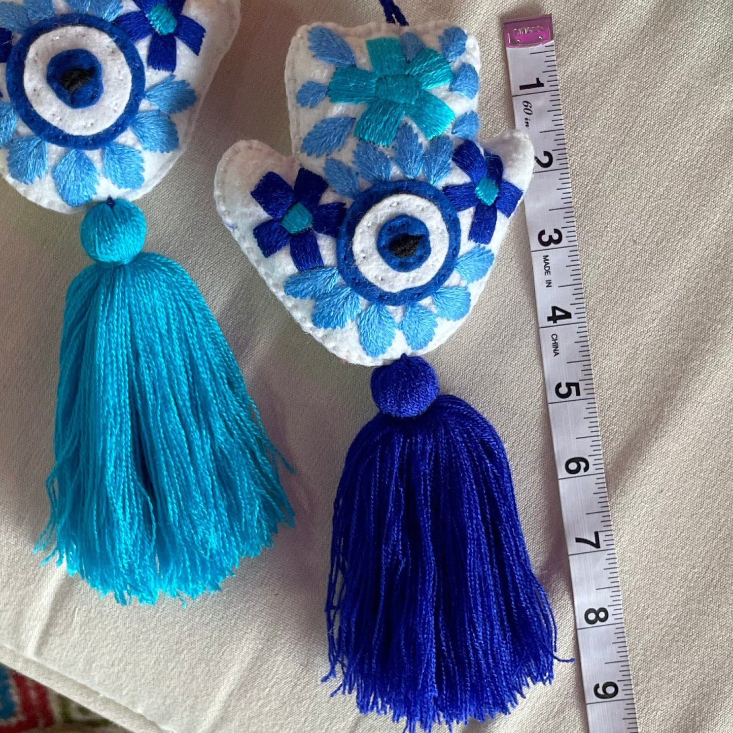 Evil Eye Hand Pom-Pom Blue - Ojo Turco