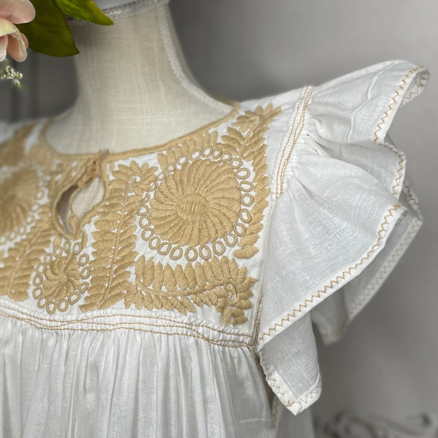 Robe Midi Rococo à Manches Papillon - Gaze