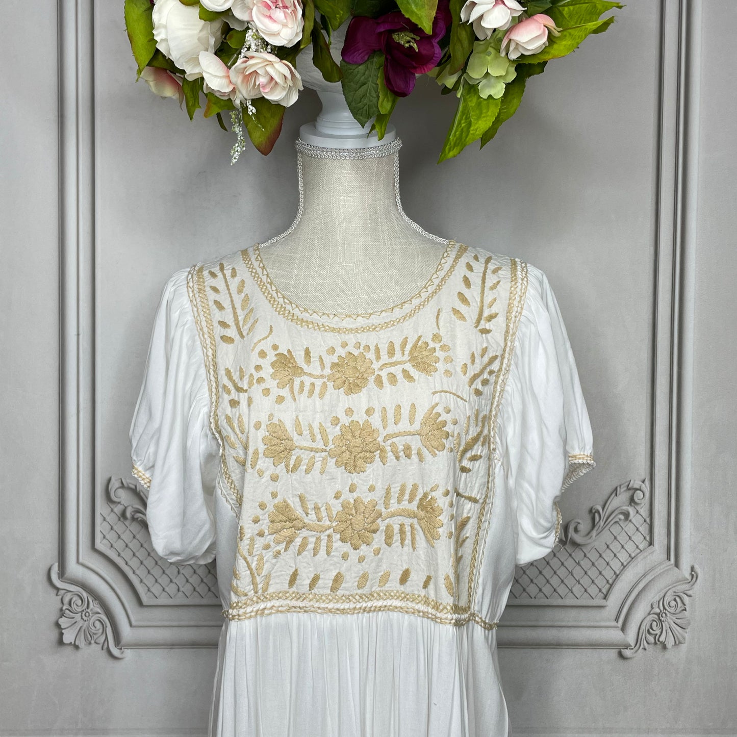 Rococo Short Sleeve Midi Dress
