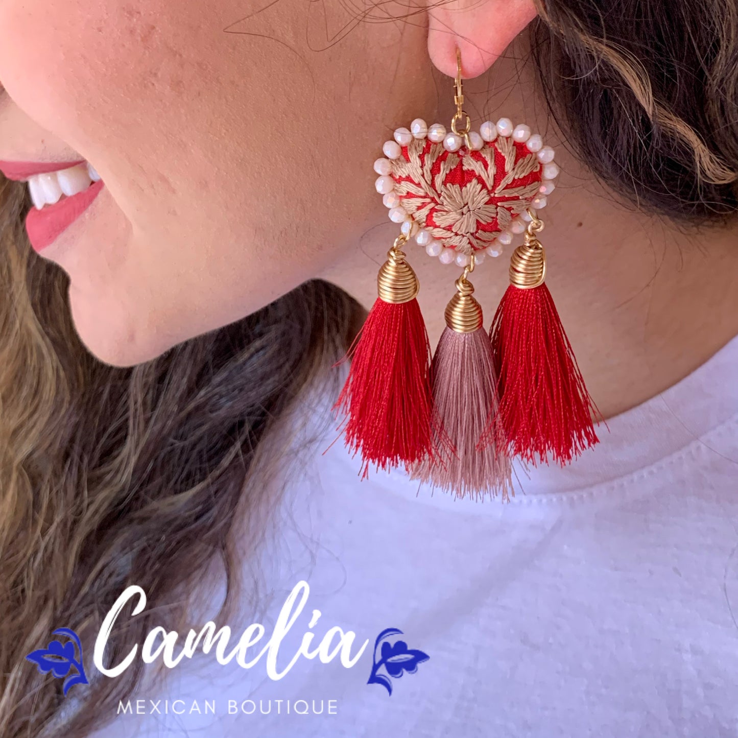 San Antonino Embroidered Heart Tasseled Earrings - Red