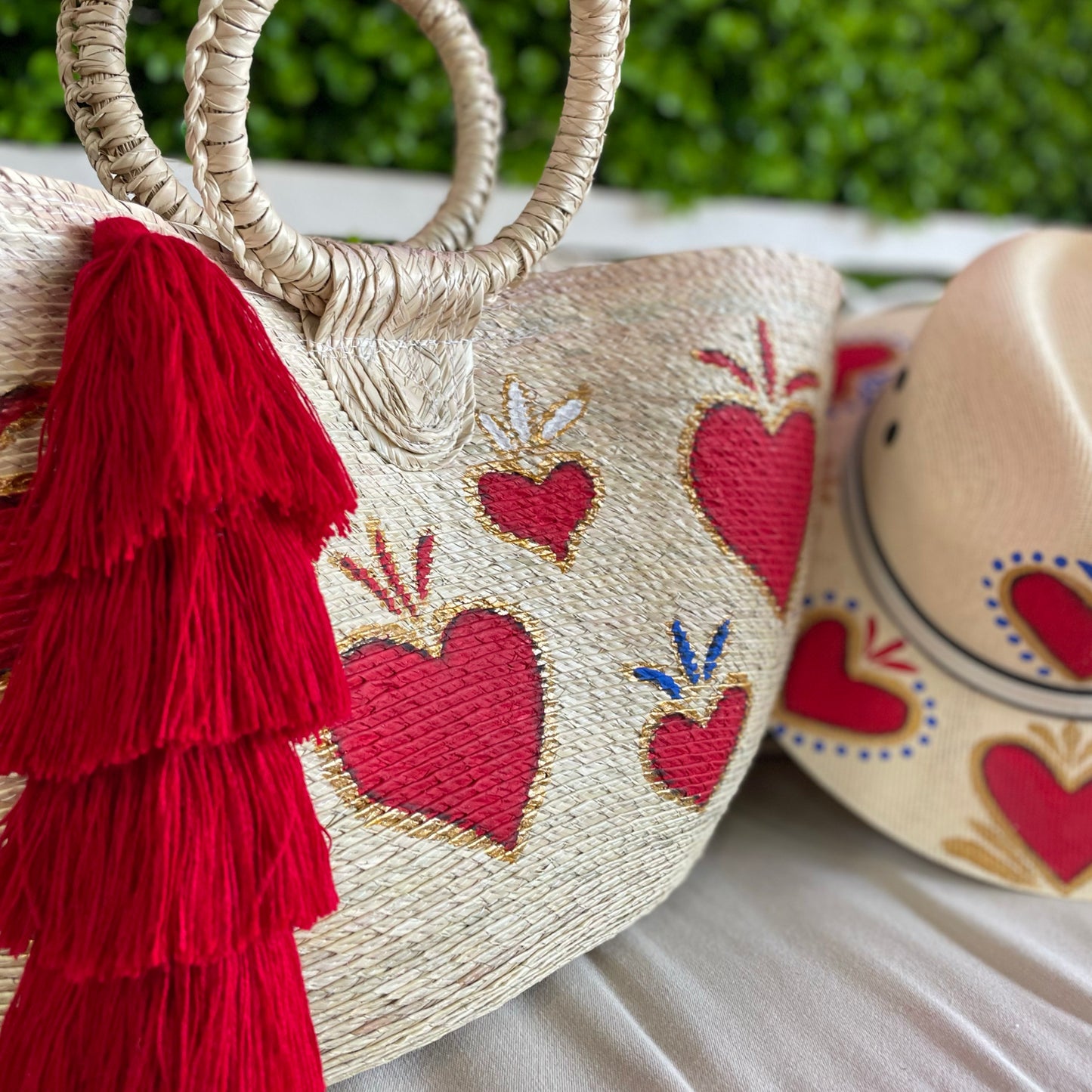 Ensemble fourre-tout et chapeau Frida Heart Palm peints à la main