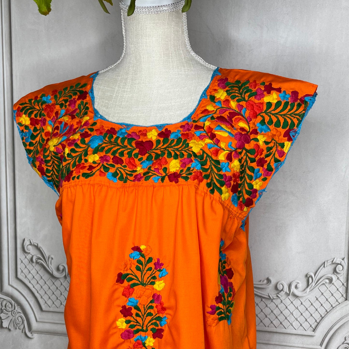 San Antonino Sleeveless Dress - Knee Length Poplin Fabric