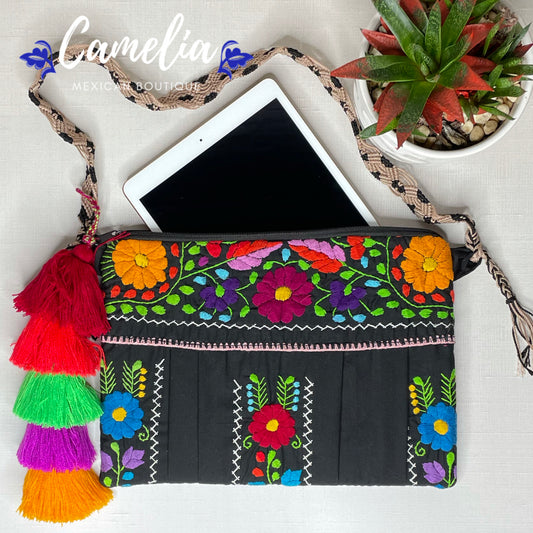 Mexican Embroidered Laptop Case - Puebla