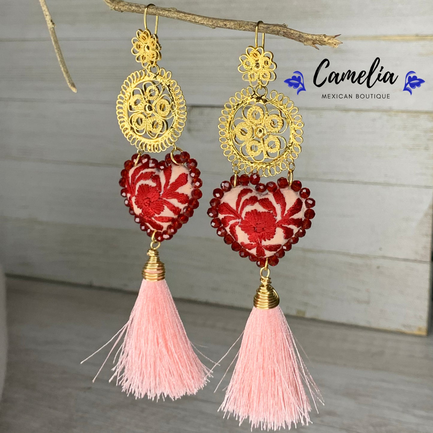 San Antonino Filigree Embroidered Heart Tasseled Earrings - Pink