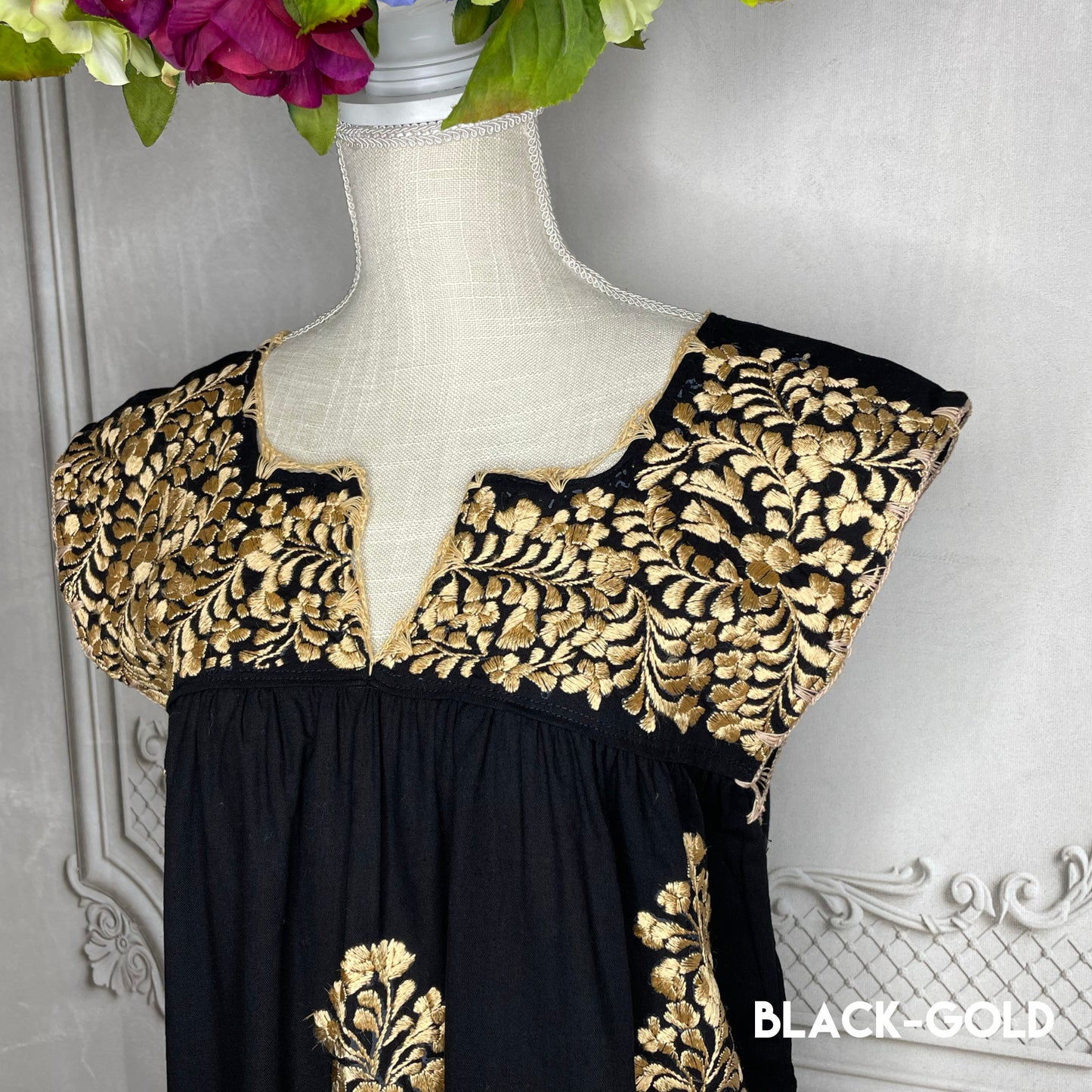 San Antonino Sleeveless Dress - Knee Length Silk Embroidery