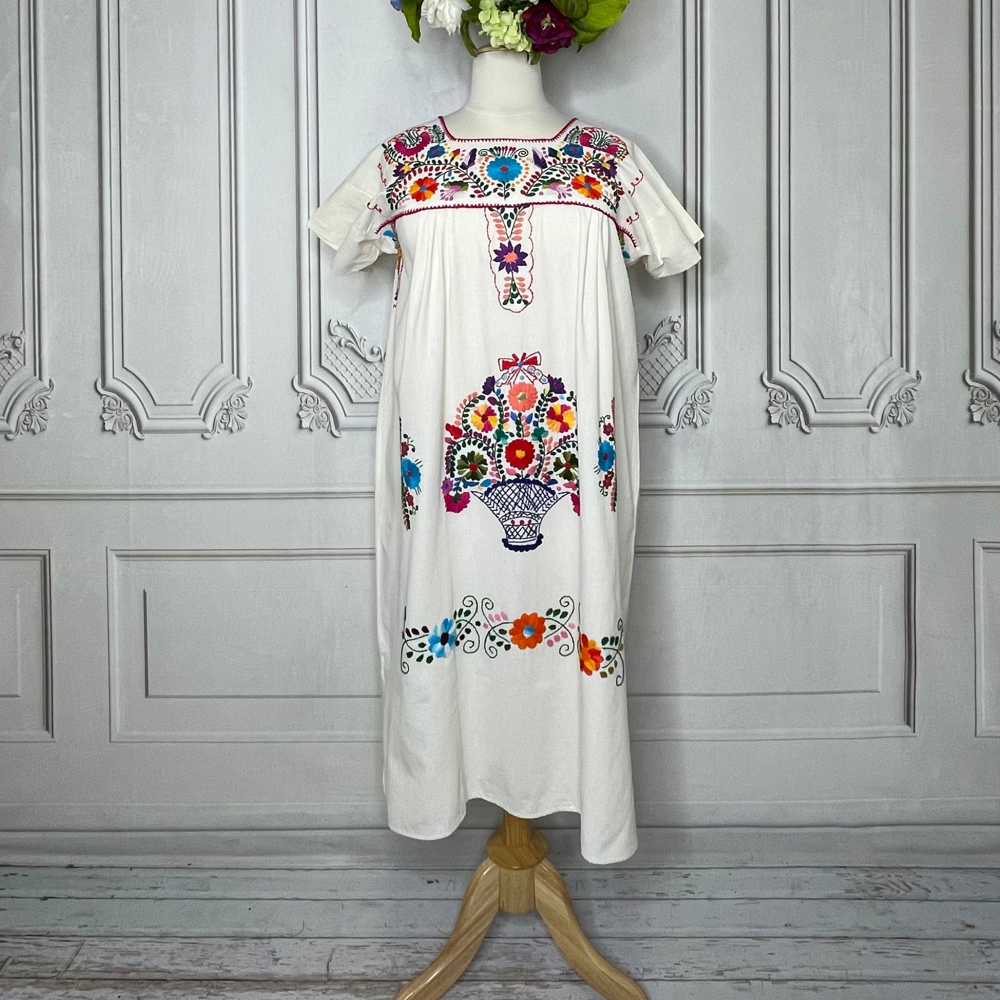 Puebla Mexican Dress for Women - Midi PLUS – Camelia Mexican Boutique