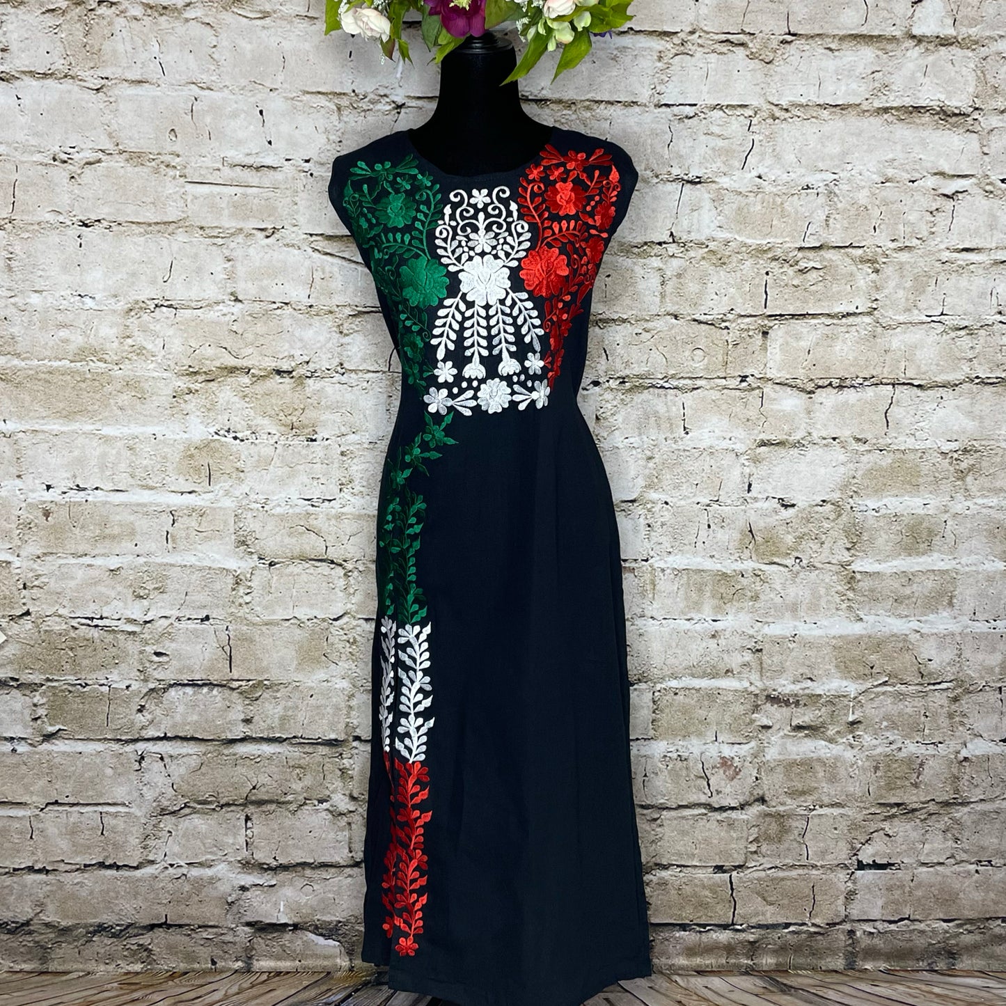 Tri-Color VIVA MEXICO Maxi Dress - Sleeveless