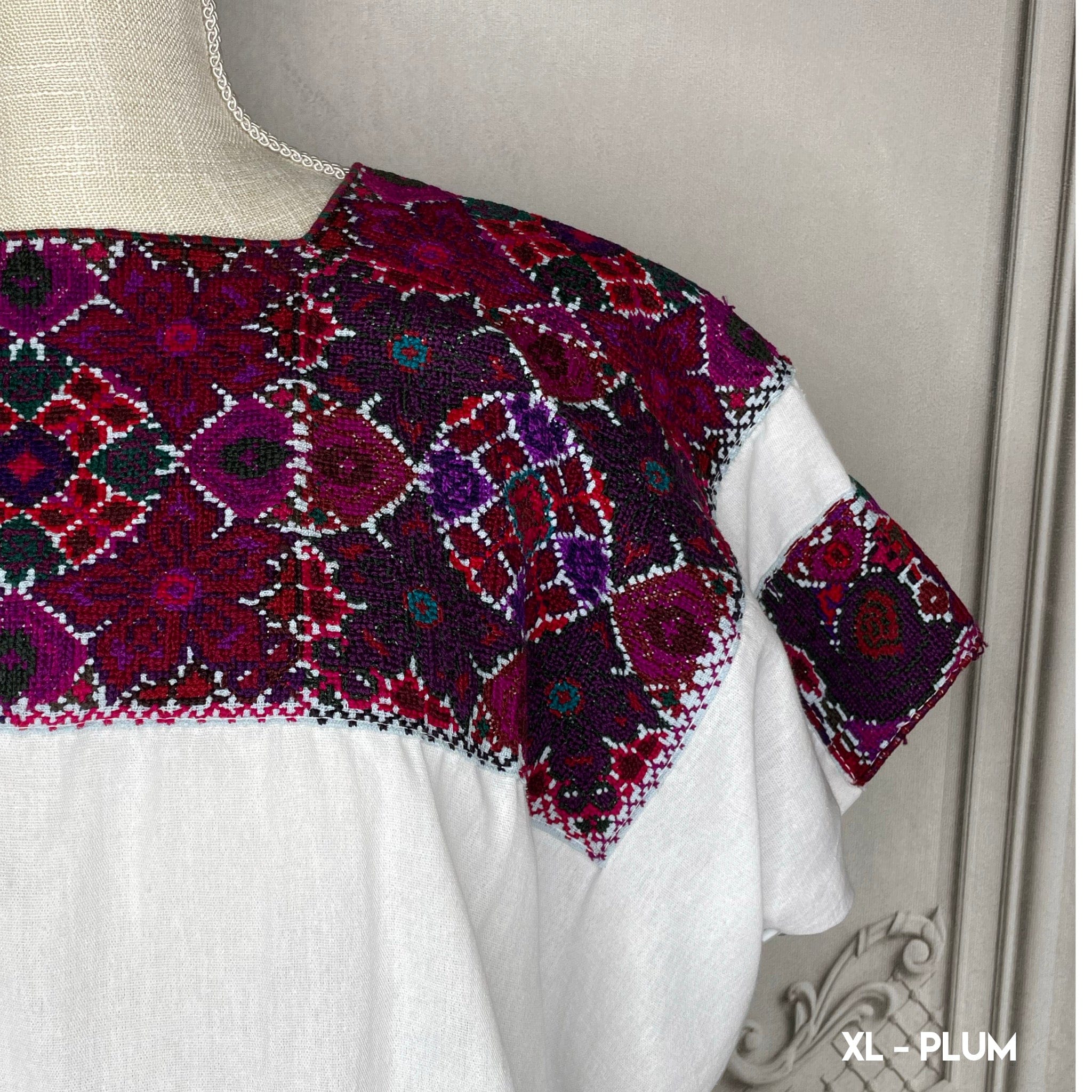 Mayan Huipil El Bosque - Tzotzil