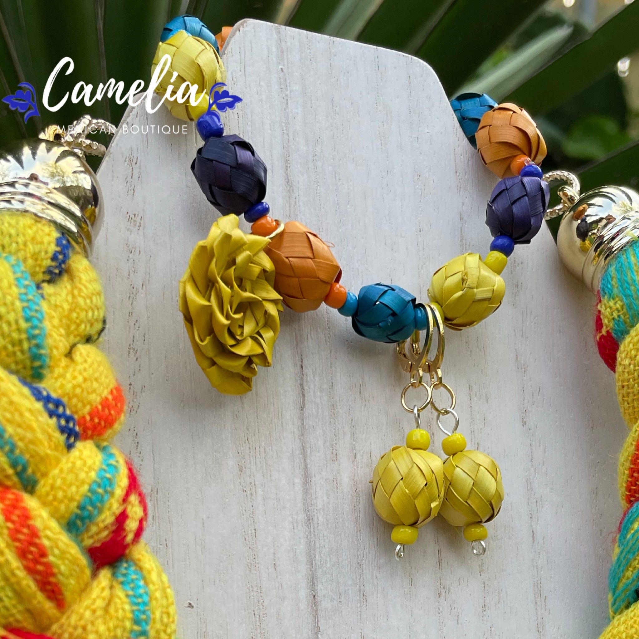 Mexican Palm Necklace Set Floral