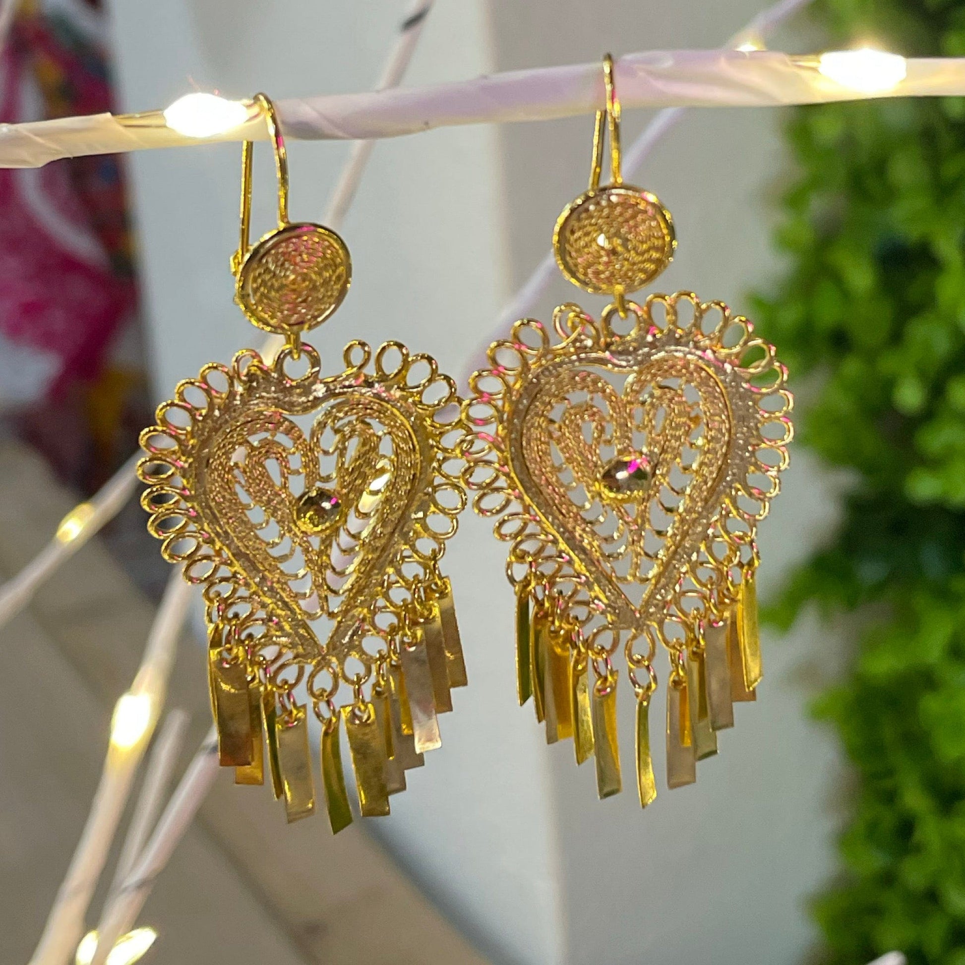 Oaxacan Filigree Earrings - Heart Small