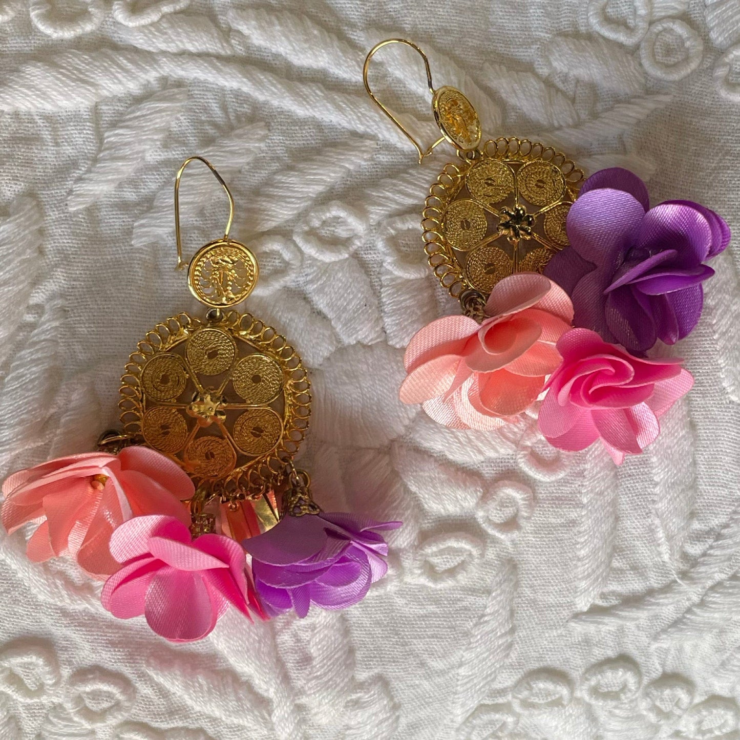 Oaxacan Filigree Fabric Flower Earrings - Small Lilac