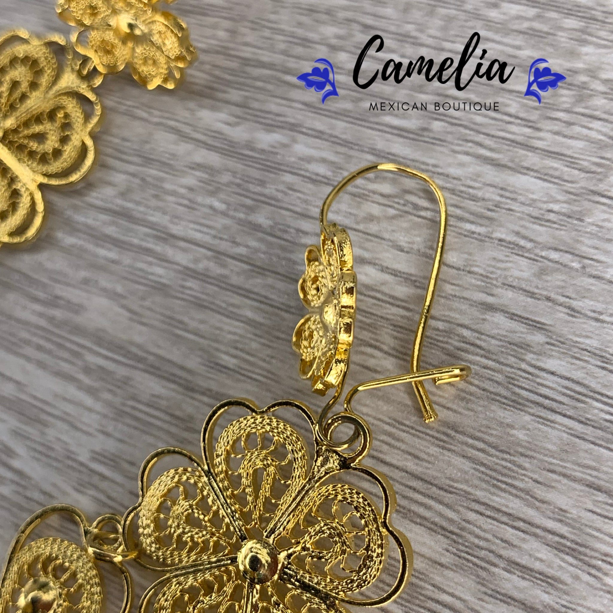 Oaxacan Filigree Tasseled Earrings - Green