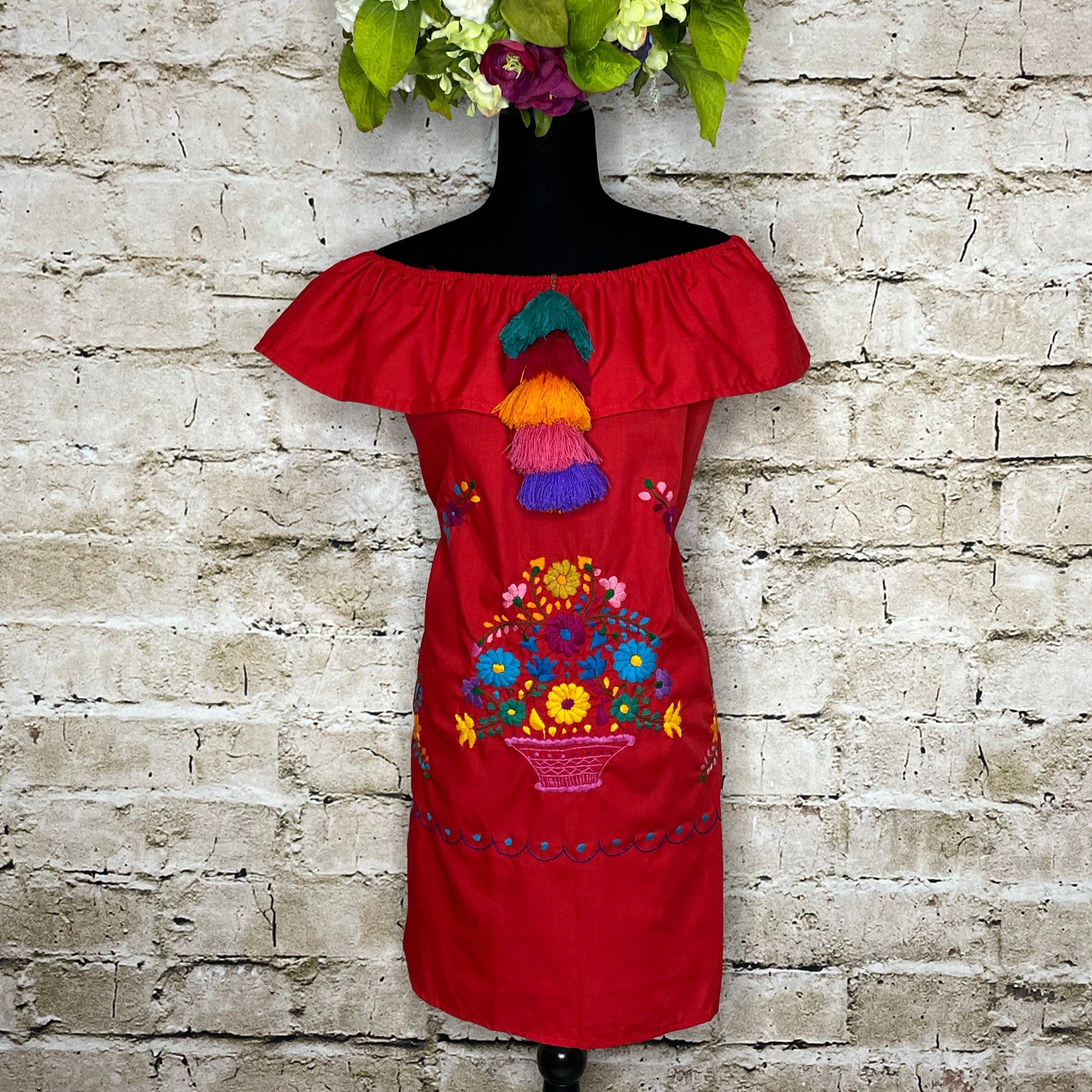 Off Shoulder Puebla Mexican Dress - Ruffle Pom-Pom – Camelia Mexican ...