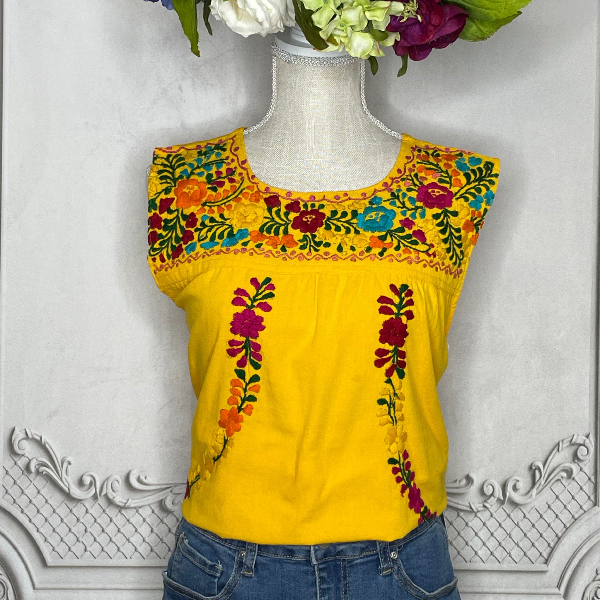 San Antonino Mexican Blouse - Sleeveless Cotton Embroidery