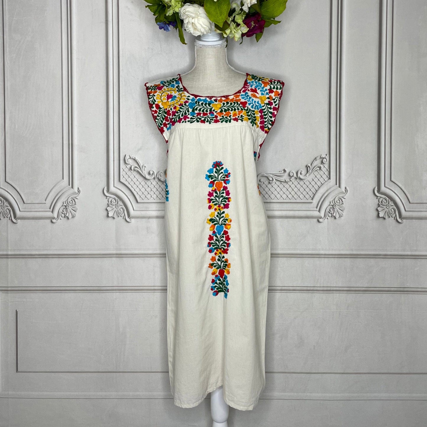 San Antonino Sleeveless Dress - Knee Length Cotton Embroidery