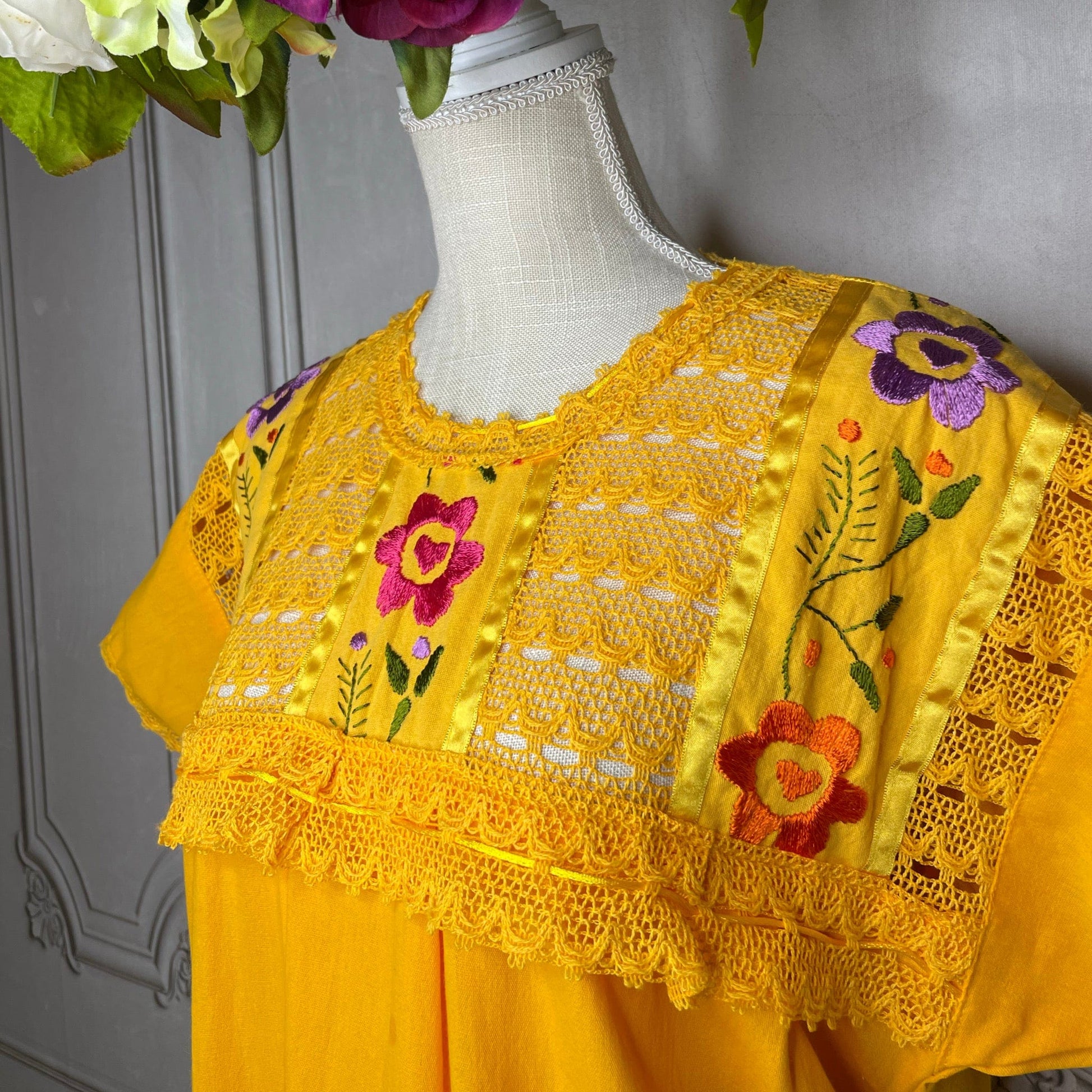 Yucatan Midi Lace Mexican Dress - Margarita