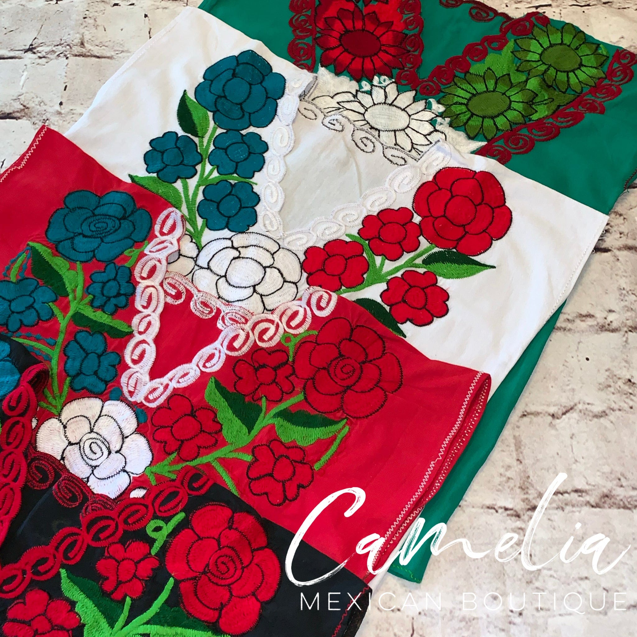 Zinnia Embroidered Mexican Blouse - VIVA MEXICO